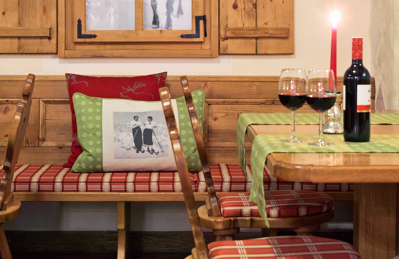 Regionale Küche und Weinspezialitäten